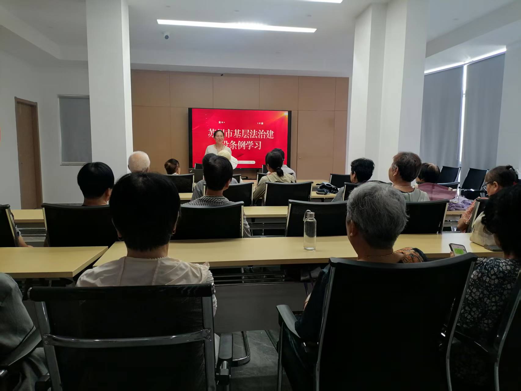 刘红律师社区普法讲座现场